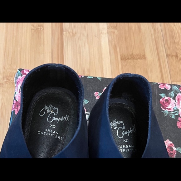 - Jeffrey Campbell XO Urban Outfitters : lace up shoes/sandals - Picture 4 of 12